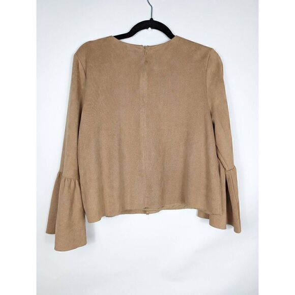 DO + BE bell ruffled sleeve faux suede Medium - Picture 2 of 6